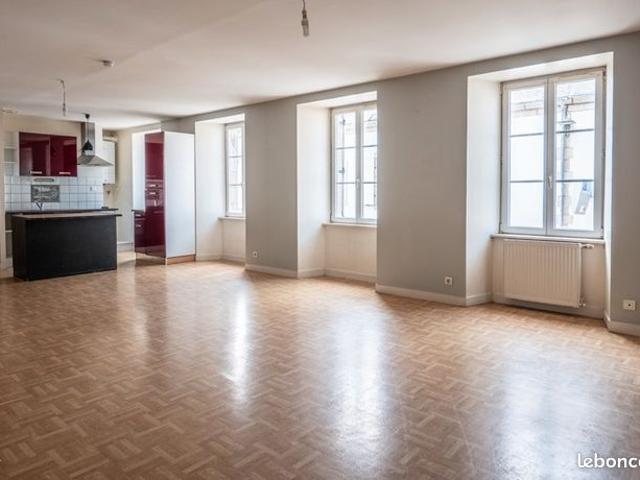 Appartement 4 pièces 76 m²