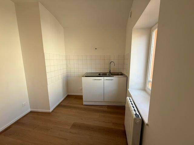 Appartement 3 pièces 71570 La Chapelle de Guinchay