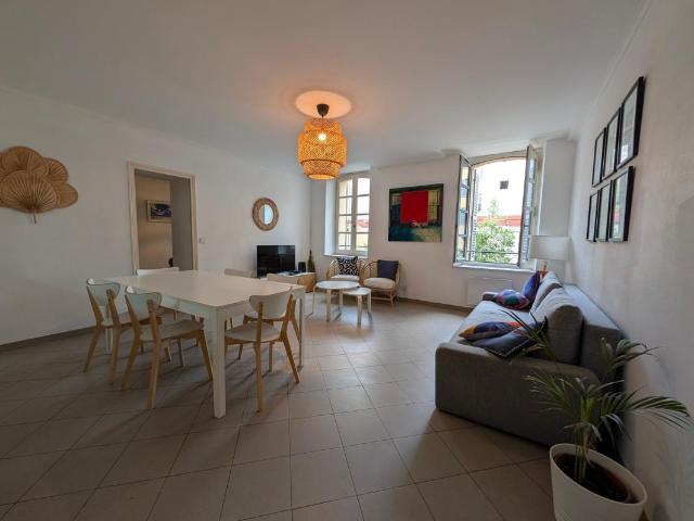 Appartement 3 pièces, 71 m² à louer à Toulon 83000