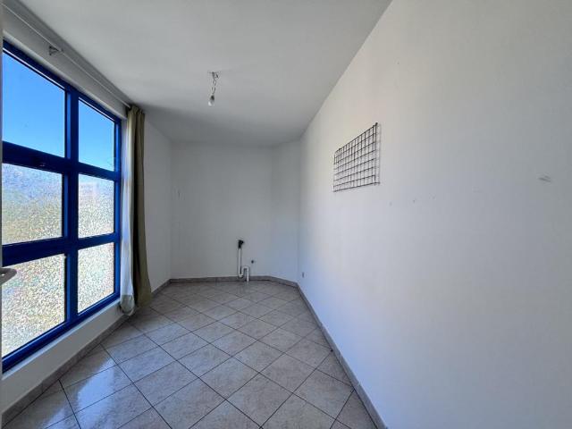 Appartement 3 pièces, 71 m² à louer à Bastia 20200