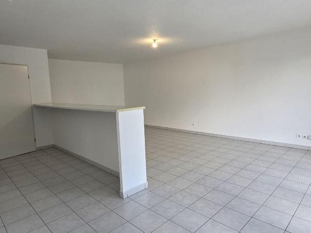 Appartement 3 pièces, 71 m² à louer à Bordeaux 33300