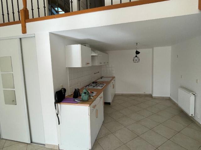 Appartement 3 pièces, 71 m² à louer à Brignais 69530