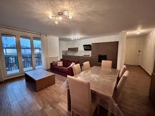 Appartement 3 pièces, 71 m² à louer à Grasse 06130