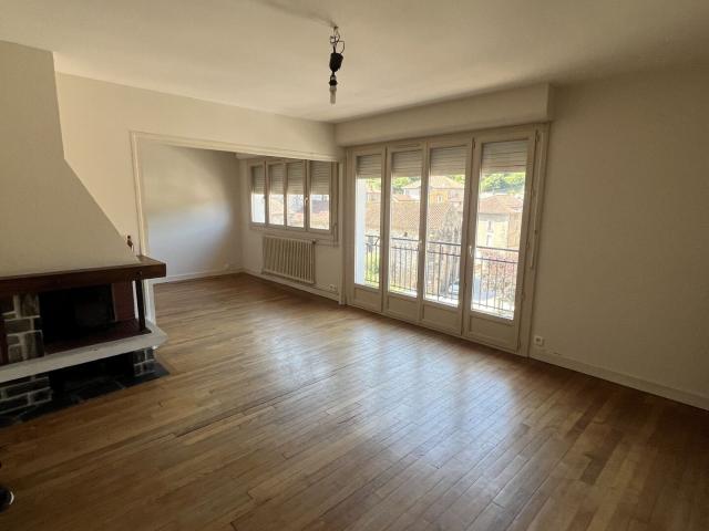 Appartement 3 pièces, 71 m² à louer à Laguenne sur Avalouze 19150