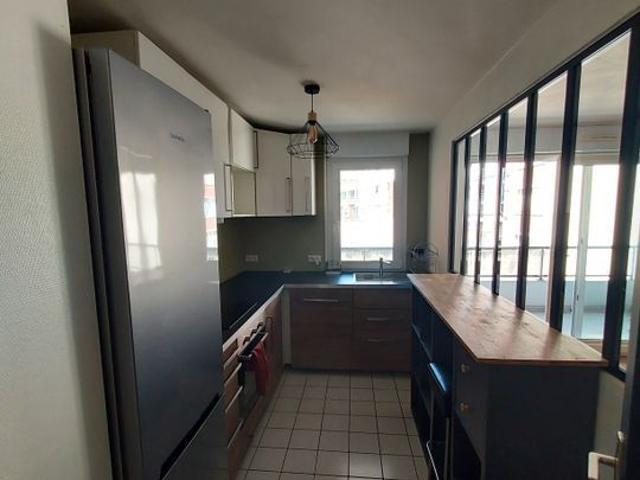 Appartement 3 pièces, 71 m² à louer à Lille 59000