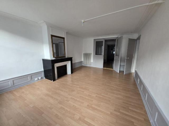 Appartement 3 pièces, 71 m² à louer à Nancy 54000