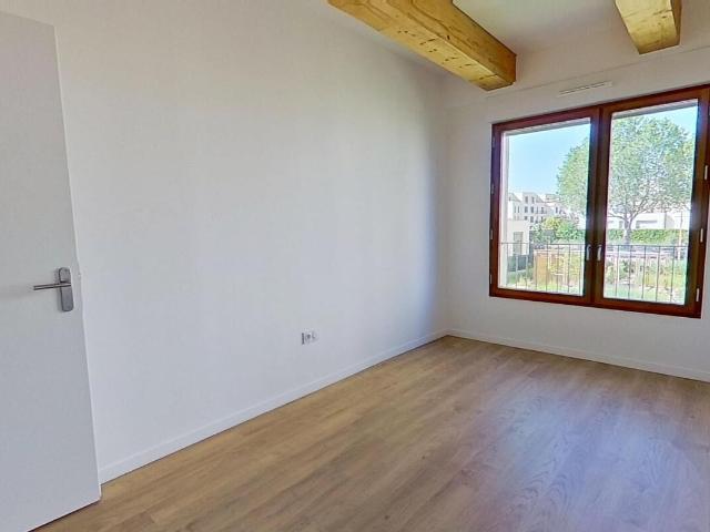 Appartement 3 pièces, 71 m² à louer à Saint Ouen sur Seine 93400