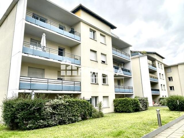 Appartement 3 pieces 71m2 avec terrasse et double parking sous sol