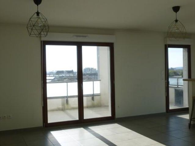 Appartement 3 pièces 71m2 REIMS 880 euros