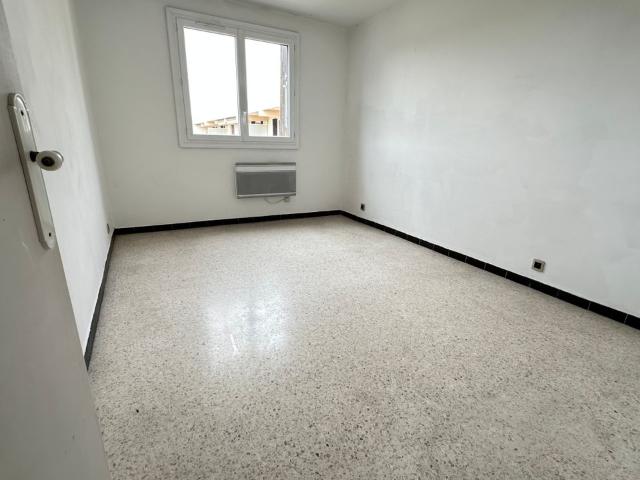 Appartement 3 pièces, 72 m² à louer à Toulon 83000