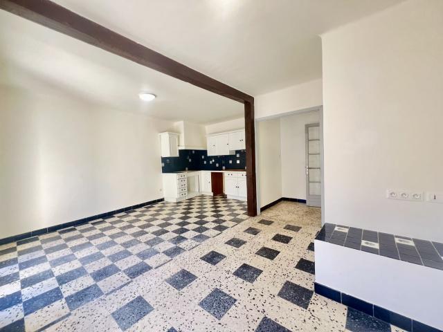 Appartement 3 pièces, 72 m² à louer à Bessan 34550
