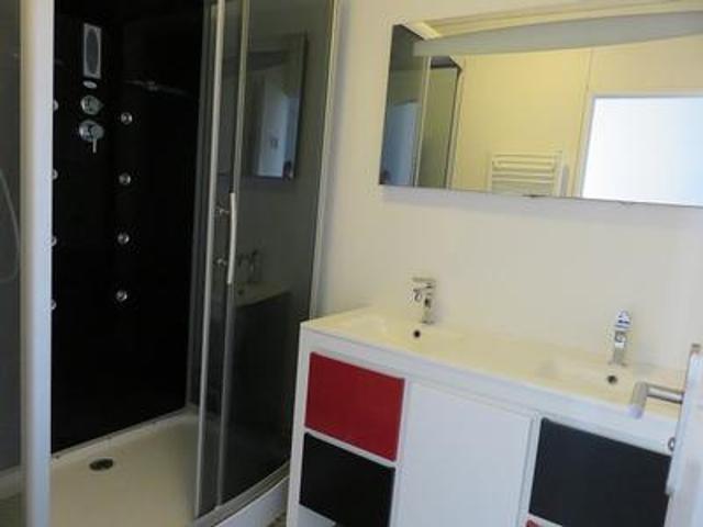 Appartement 3 pièces, 72 m² à louer à Cenon 33150