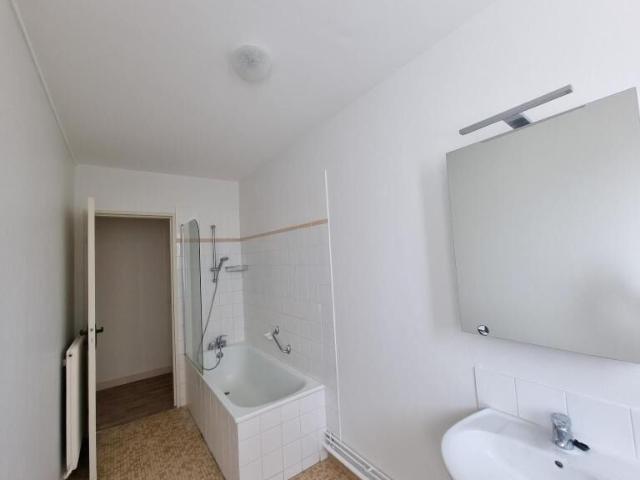 Appartement 3 pièces, 72 m² à louer à Joué lès Tours 37300
