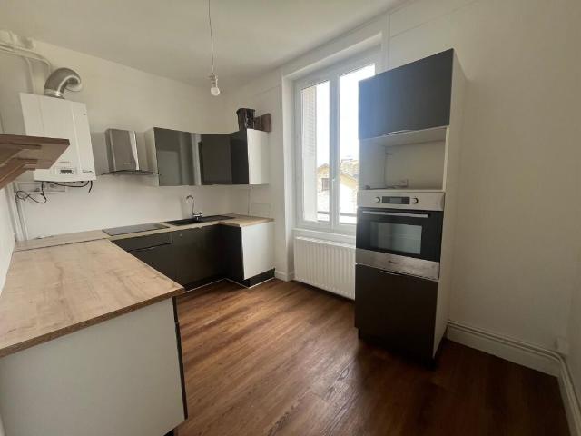 Appartement 3 pièces, 72 m² à louer à Limoges 87000