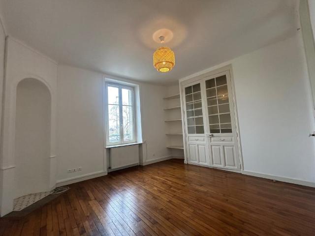 Appartement 3 pièces, 72 m² à louer à Nancy 54000