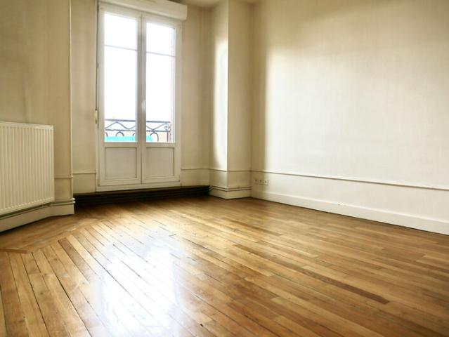 Appartement 3 pièces, 72 m² à louer à Reims 51100