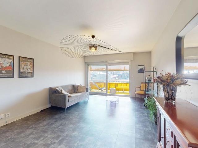 Appartement 3 pièces, 72 m² à louer à Rodez 12000