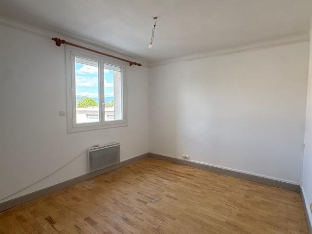 Appartement 3 pièces, 72 m² à louer à Saint Rambert d'Albon 26140