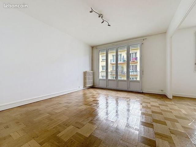 Appartement 3 pièces 72 m²