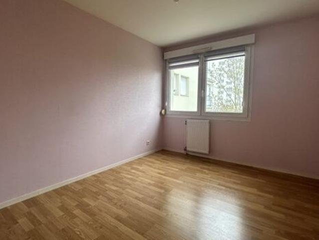Appartement 3 pièces 72m2 REIMS 895 euros