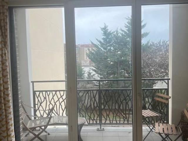 Appartement 3 pièces, 77 m² à louer à Viroflay 78220