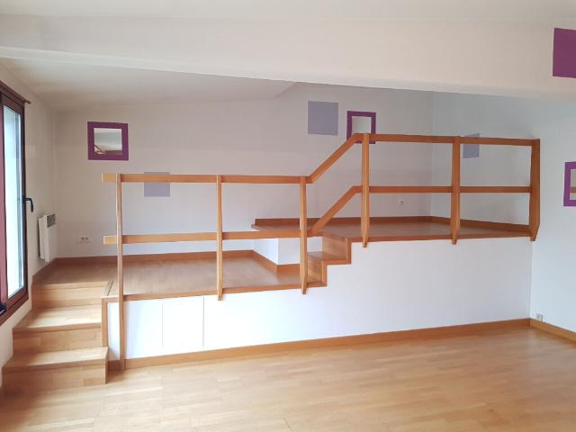 Appartement 3 pièces, 77 m² à louer à Évreux 27000
