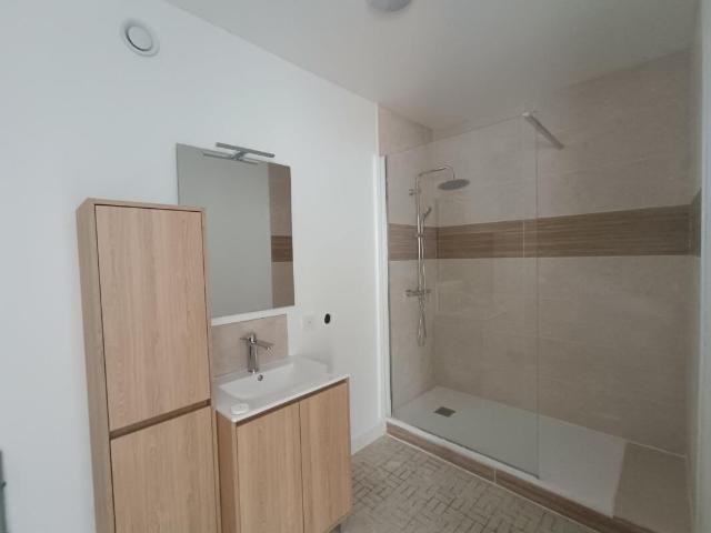 Appartement 3 pièces, 77 m² à louer à Le Havre 76600