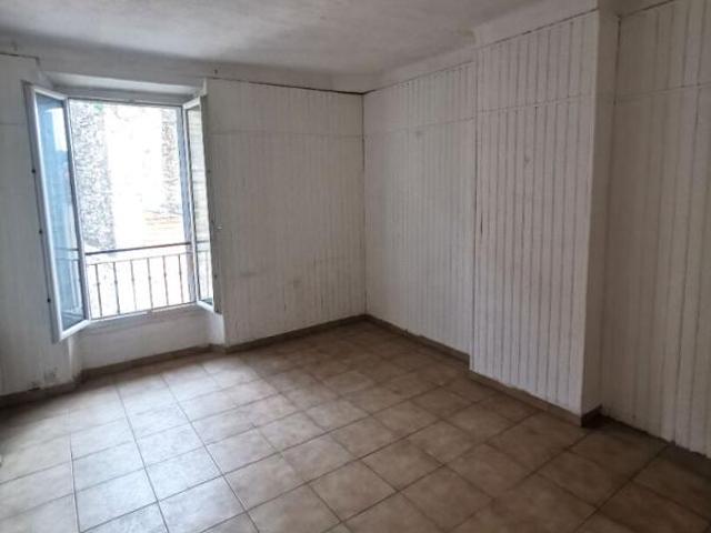 Appartement 3 pièces, 77 m² à louer à Le Muy 83490
