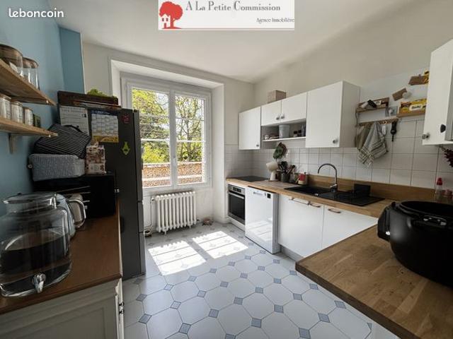 Appartement 3 pièces 77 m²