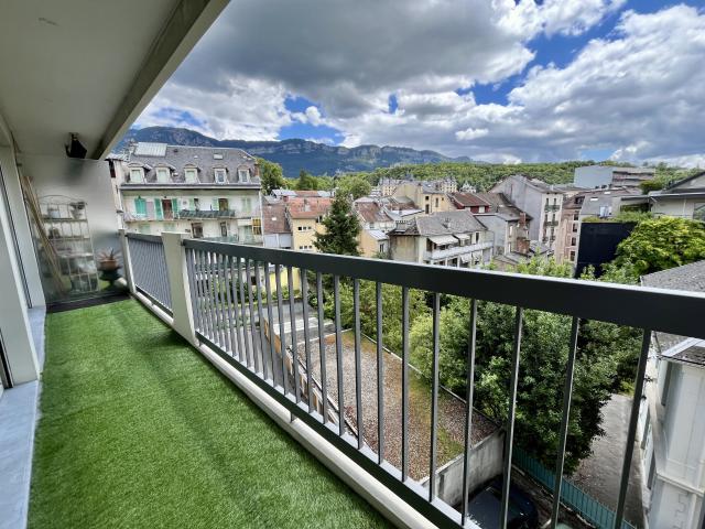 Appartement 3 pièces 77 m²