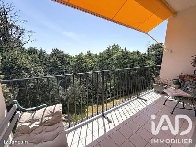 Appartement 3 pièces 77 m²