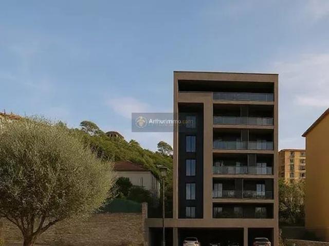 Appartement 3 pièces 77 m²