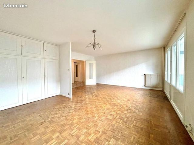 Appartement 3 pièces 77 m²