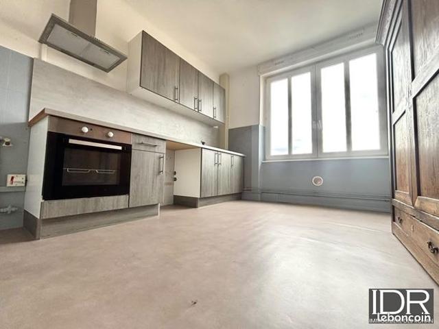 Appartement 3 pièces 77 m²
