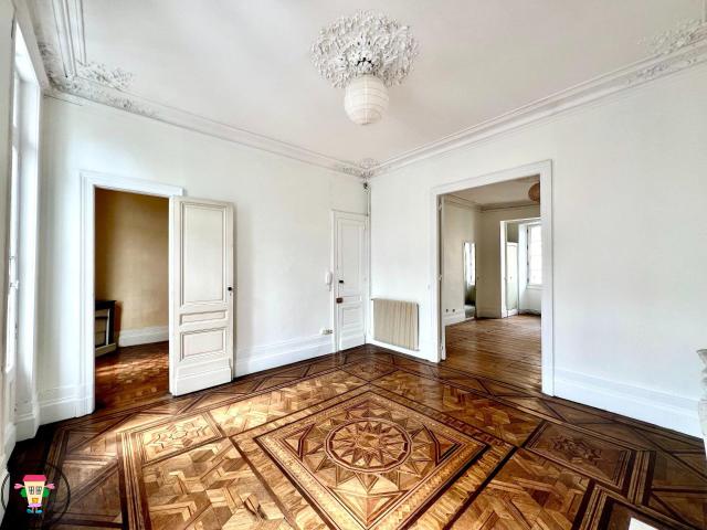 Appartement 3 pièces 77 m²