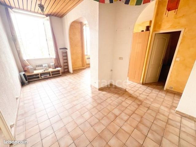 Appartement 3 pièces 77 m²