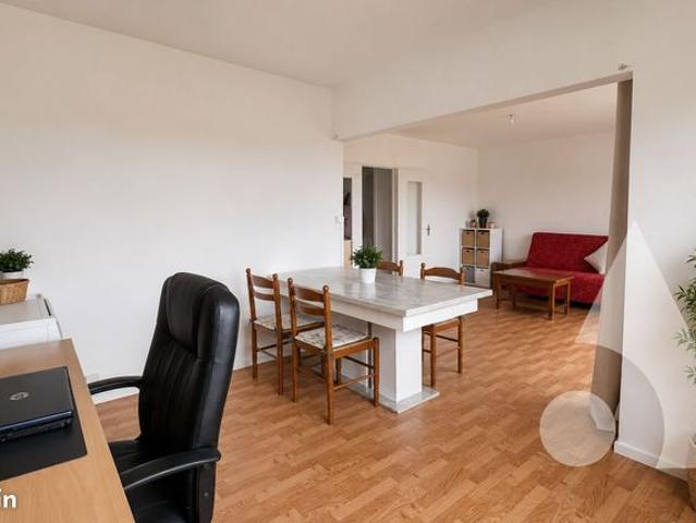 Appartement 3 pièces 77 m²