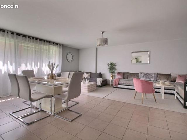 Appartement 3 pièces 77 m²