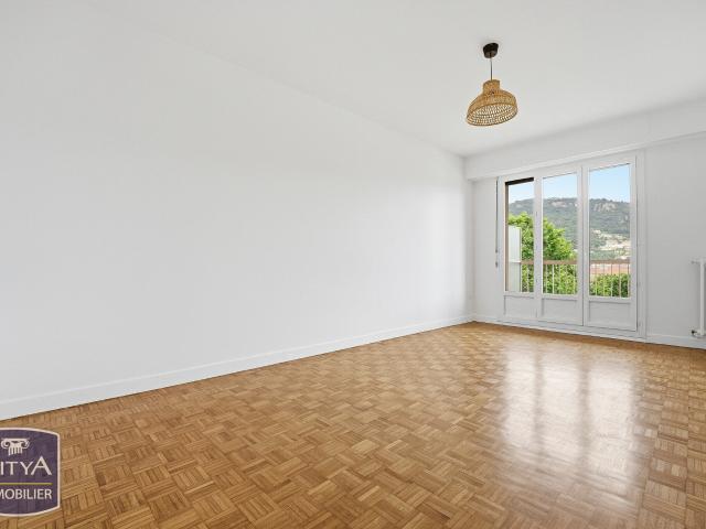 Appartement 3 pièces 77 m²