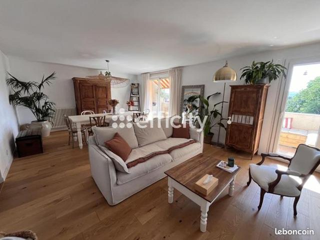 Appartement 3 pièces 77 m²