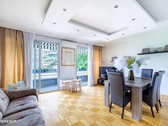 Appartement 3 pièces 77 m²