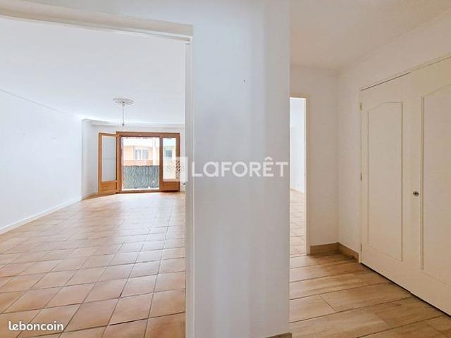 Appartement 3 pièces 77 m²