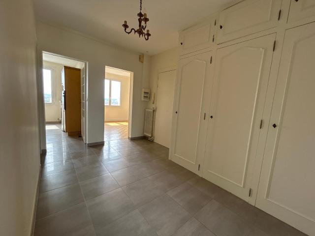 Appartement 3 pièces 77 m²