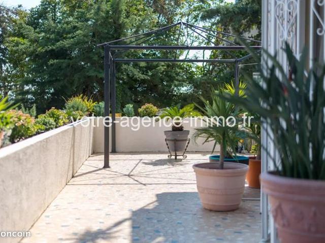 Appartement 3 pièces 77 m²