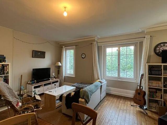 Appartement 3 pièces 77m2 REIMS 910 euros