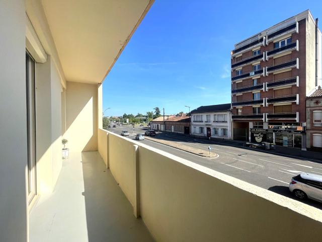 Appartement 3 pièces, 74 m² à louer à Montauban 82000