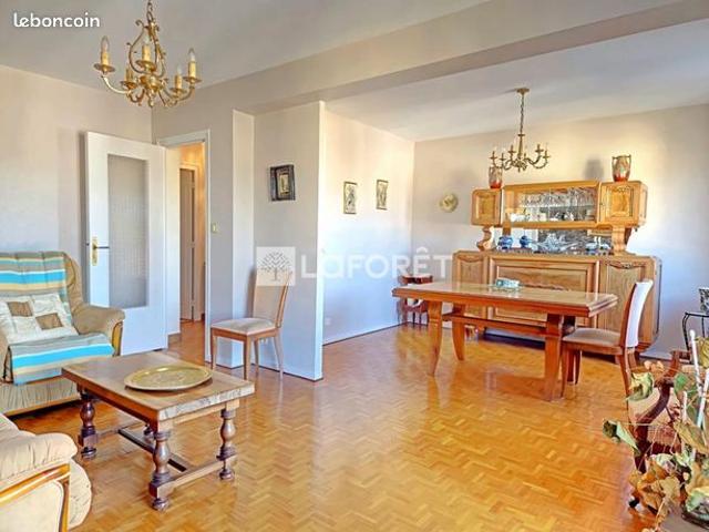 Appartement 3 pièces 74 m²