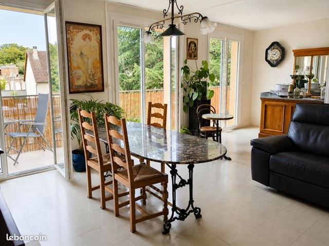 Appartement 3 pièces 74 m²