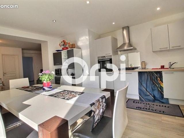 Appartement 3 pièces 74 m²