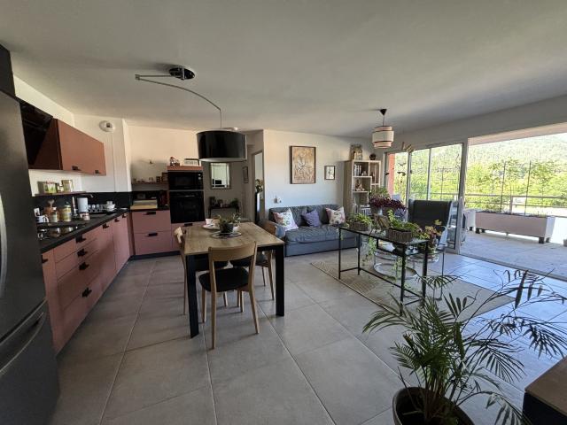 Appartement 3 pièces 74 m²